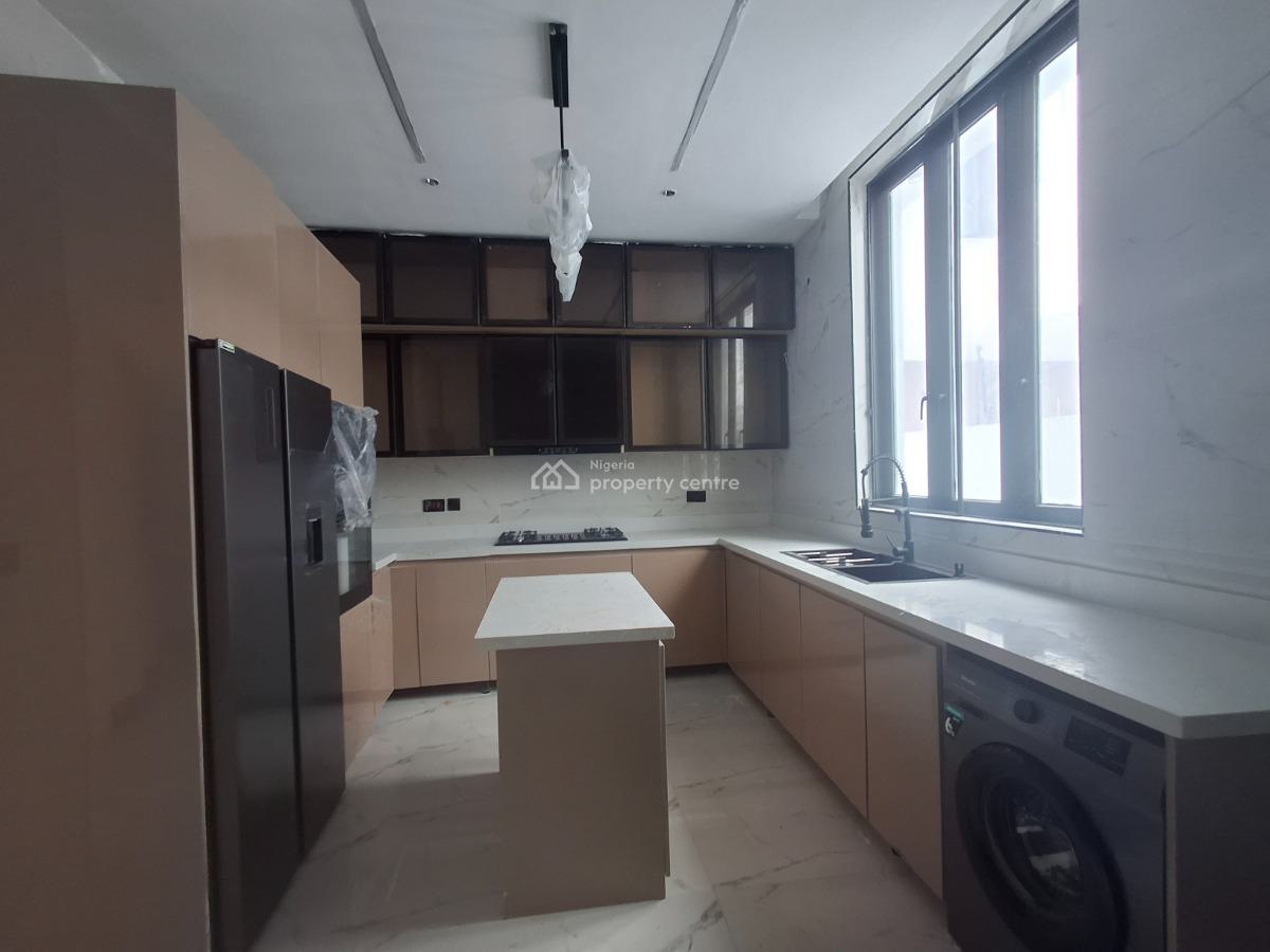 5 Bedroom Detached House with Bq, Lekki Phase 1, Lekki, Lagos, Detached Duplex for Sale