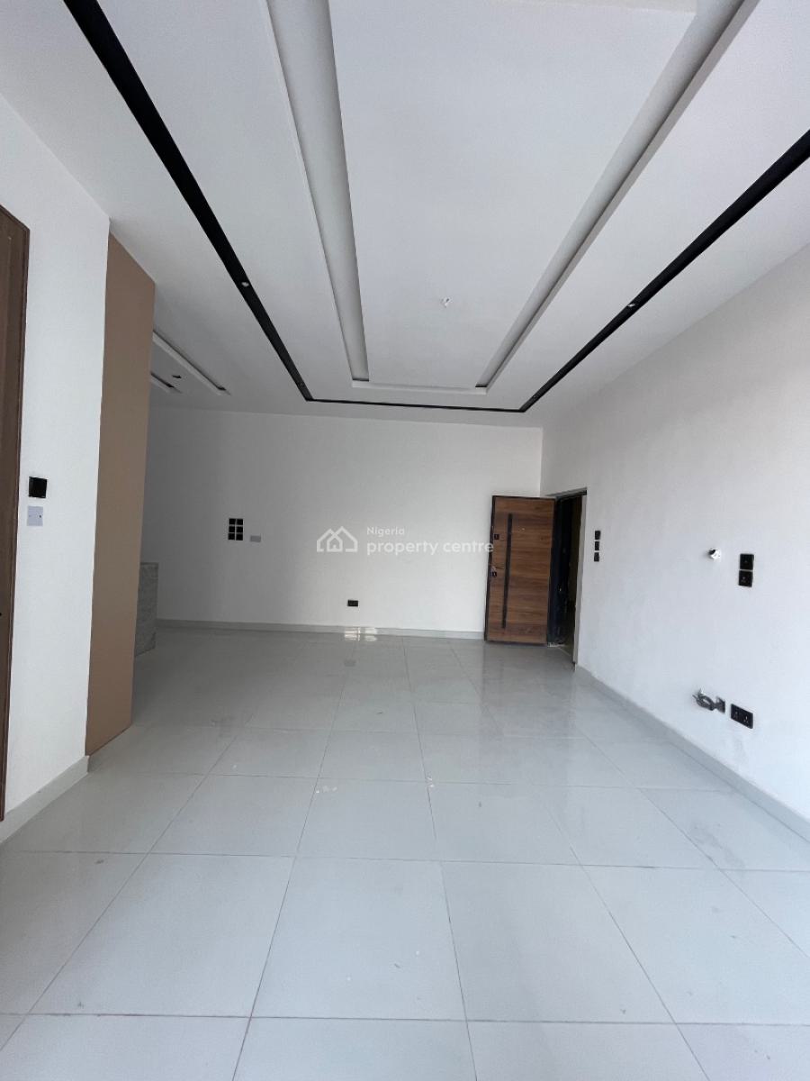 2 Bedroom  Apartment, Lekki Phase 1, Lekki, Lagos, Flat / Apartment for Sale