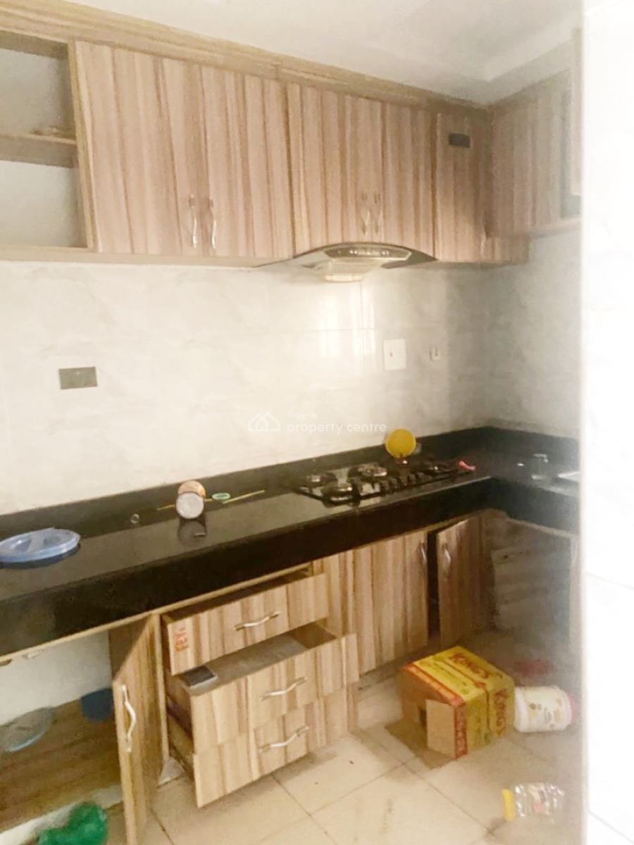 Luxury 2 Bedroom Flat, Extension, Omole Phase 2, Ikeja, Lagos, Flat / Apartment for Rent