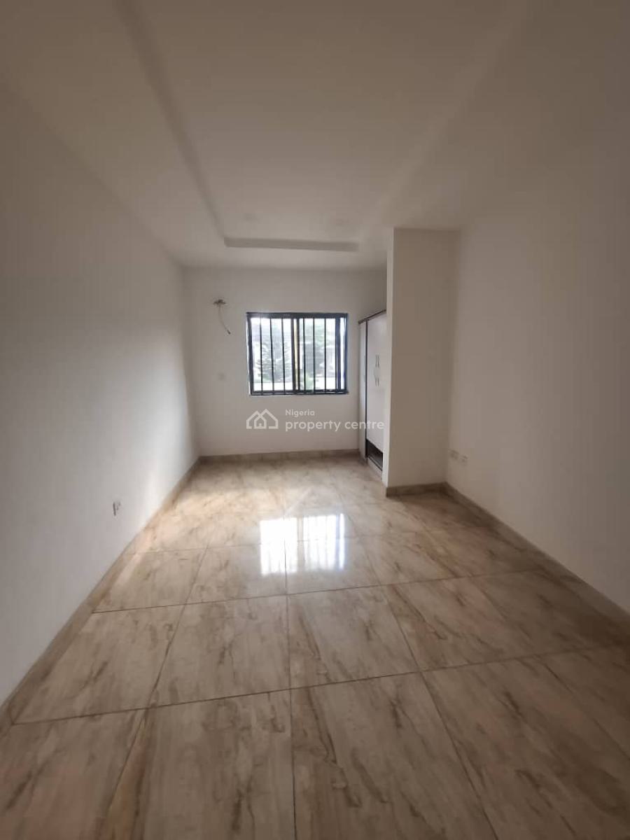 7 Units of 3 Bedroom and 3 Units of 2 Bedrooms, Lekki Phase 1, Lekki, Lagos, House for Rent
