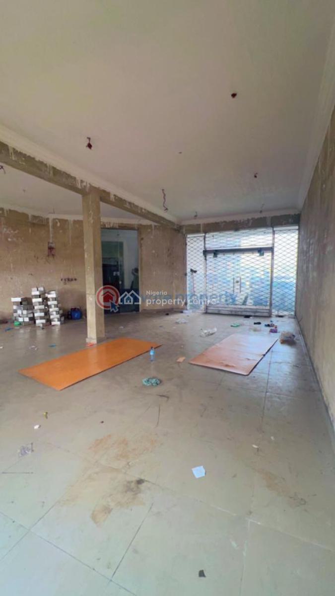 Ground Floor 100sqm Shop Space, Jakande, Lekki, Lagos, Plaza / Complex / Mall for Rent