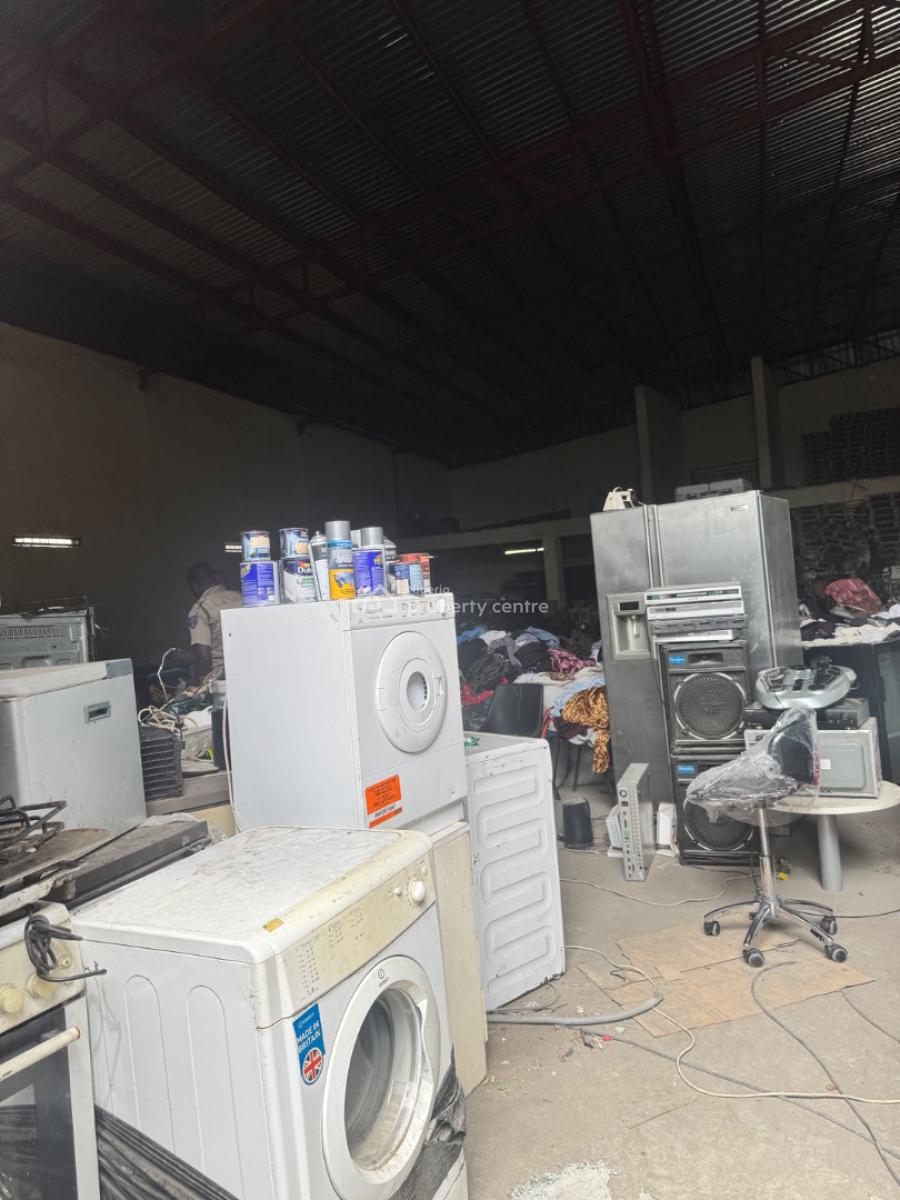 Warehouse, Eliozu, Port Harcourt, Rivers, Warehouse for Rent