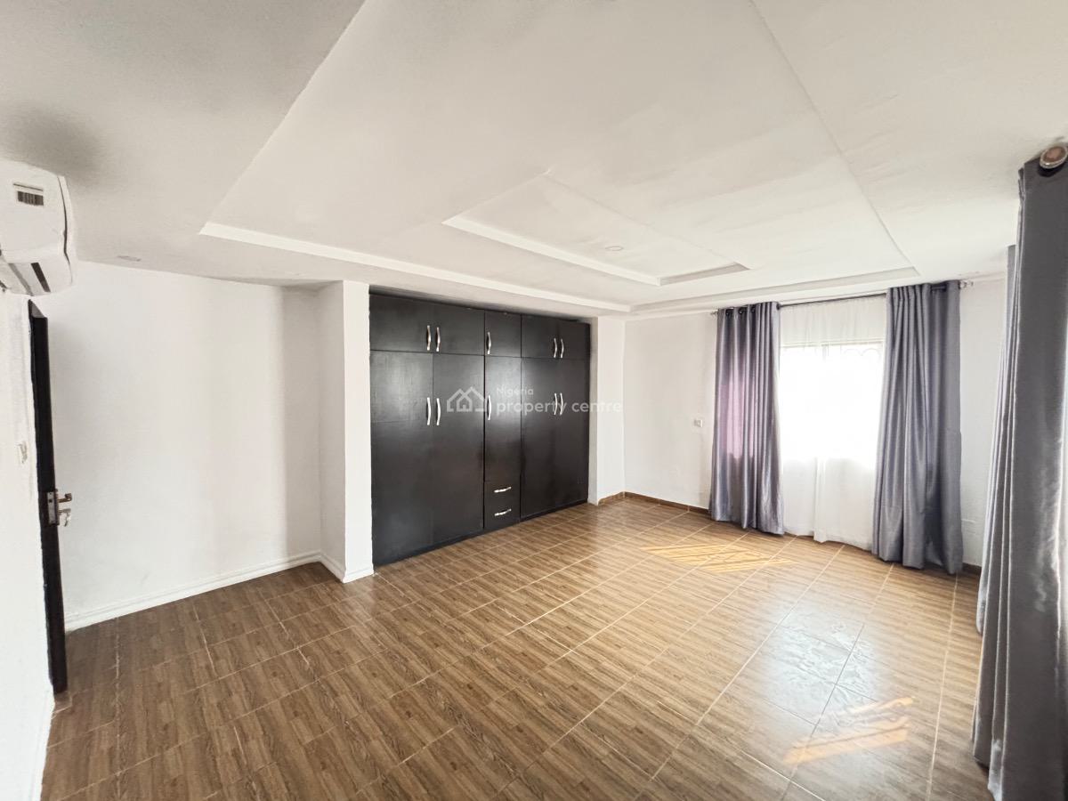 Spacious 3 Bedroom Apartment, Victoria Island (vi), Lagos, Flat / Apartment for Rent