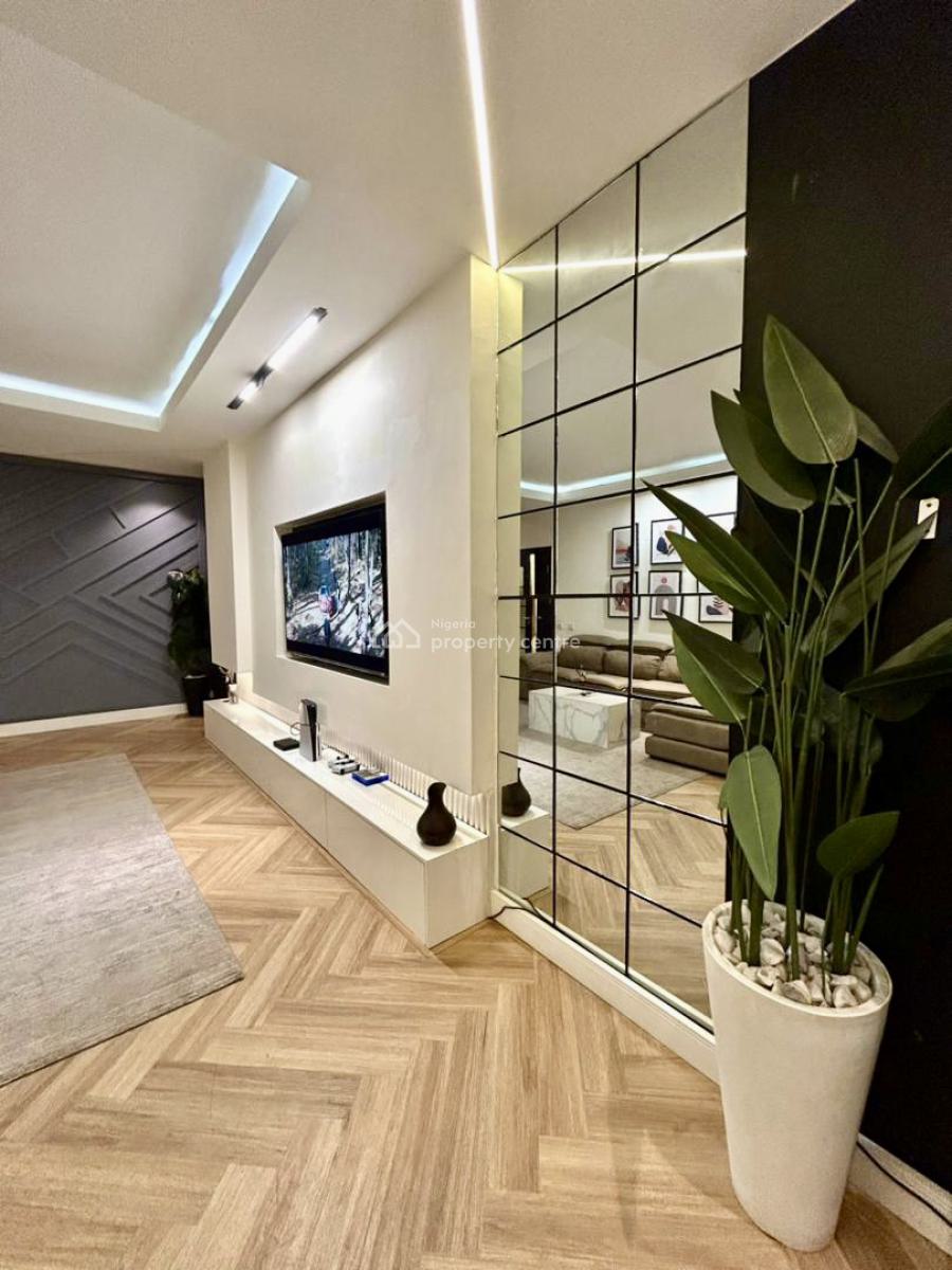 Luxurious 2 Bedroom Beautifully Furnished 2 Bedroom Apartment, Lekki Phase 1, Lekki, Lagos, Flat / Apartment for Rent
