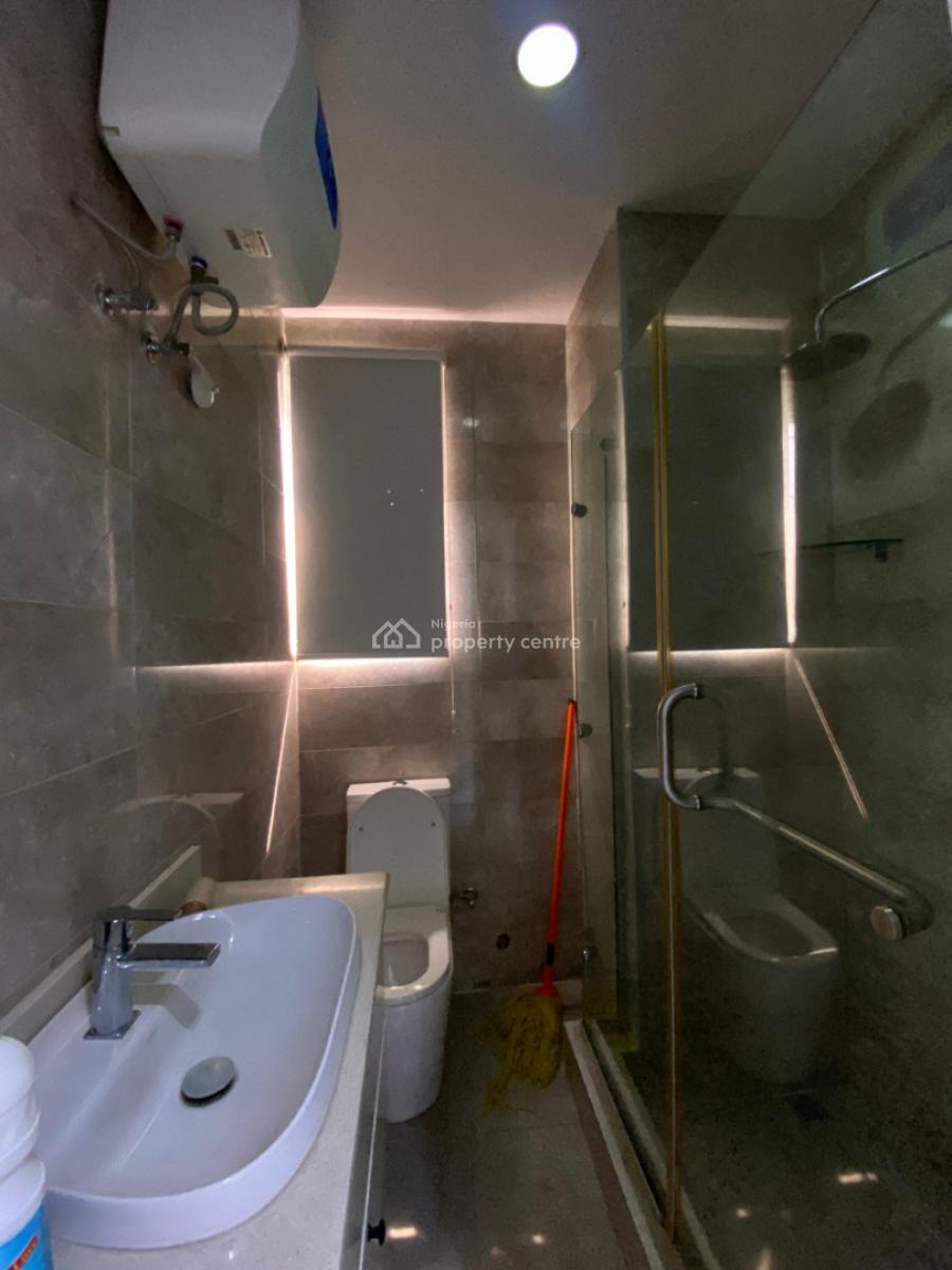 a Lovely  & Serviced 3 Bedroom  Apartment  with a Room Bq, Banana Island, Ikoyi, Lagos, Flat / Apartment for Sale