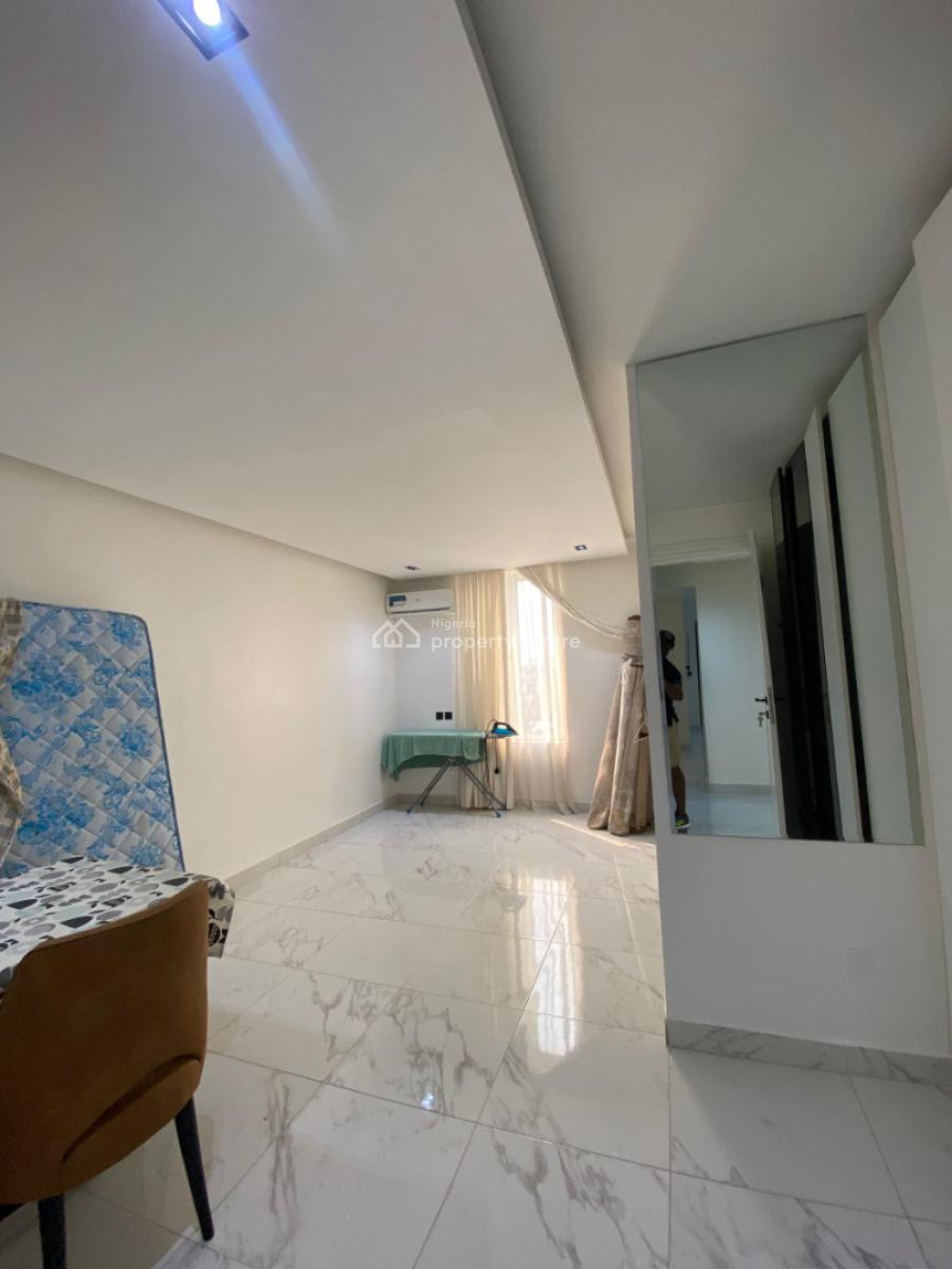 a Lovely  & Serviced 3 Bedroom  Apartment  with a Room Bq, Banana Island, Ikoyi, Lagos, Flat / Apartment for Sale