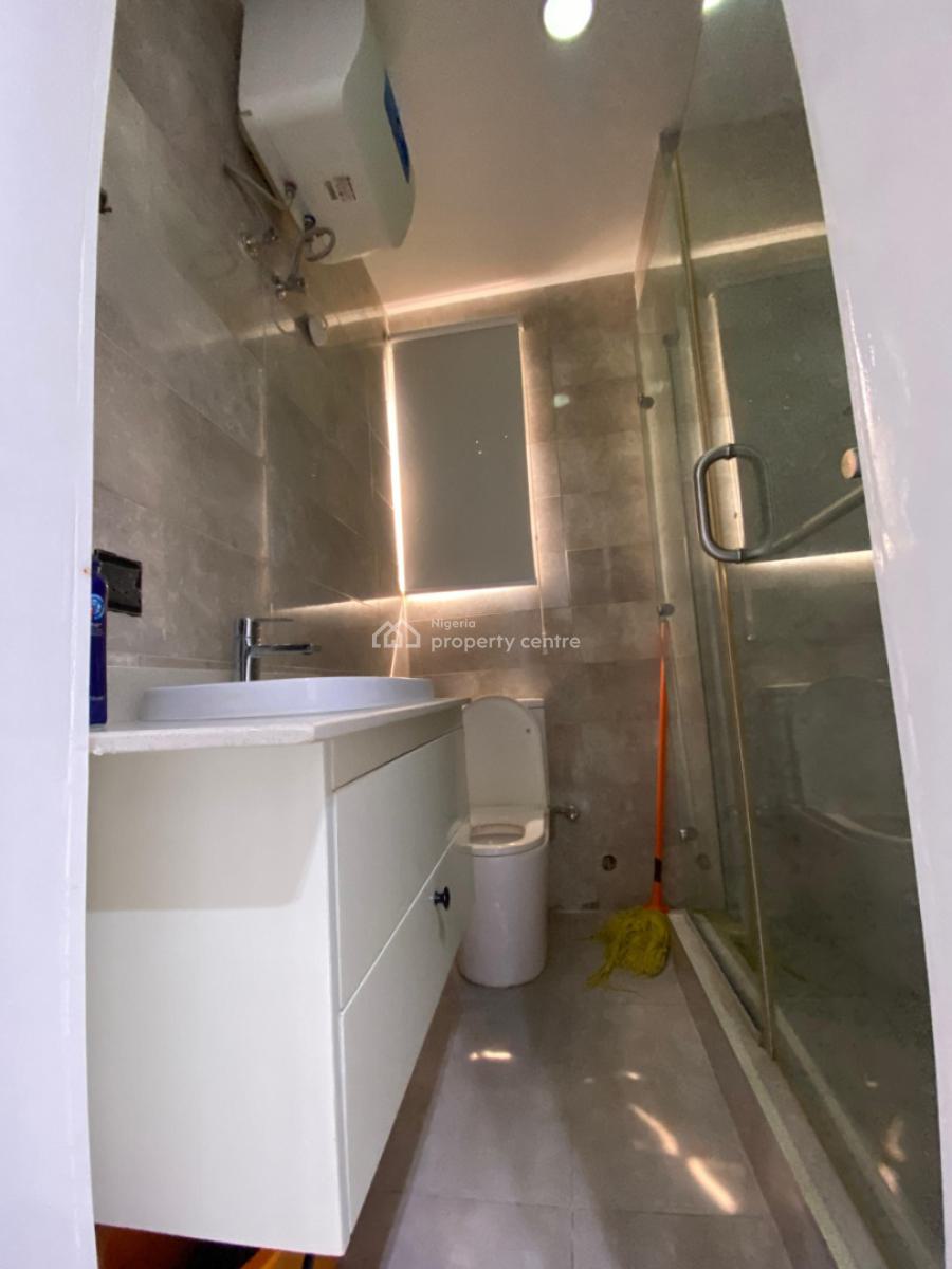 a Lovely  & Serviced 3 Bedroom  Apartment  with a Room Bq, Banana Island, Ikoyi, Lagos, Flat / Apartment for Sale