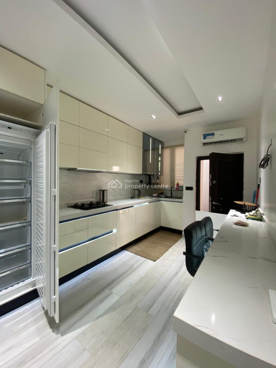 a Lovely  & Serviced 3 Bedroom  Apartment  with a Room Bq, Banana Island, Ikoyi, Lagos, Flat / Apartment for Sale