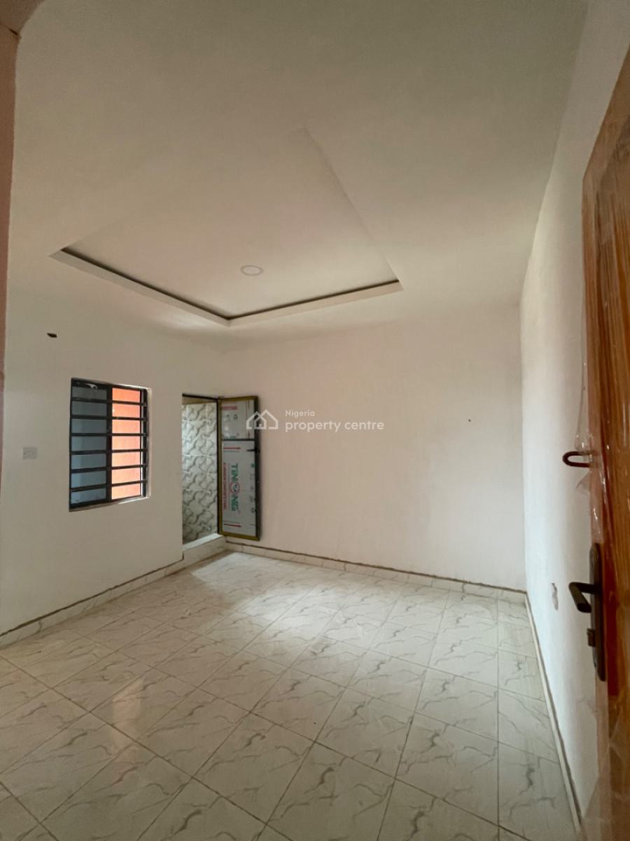 Newly Built 2 Bedroom Flat, Pedro, Gbagada, Lagos, Flat / Apartment for Rent