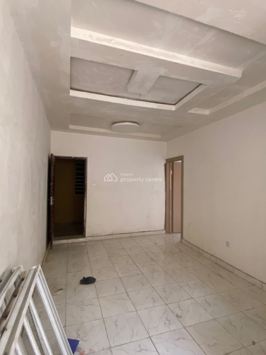 Newly Built and Executive Studio Apartment for Long-lease, Shomolu, Lagos, Self Contain (single Rooms) for Sale