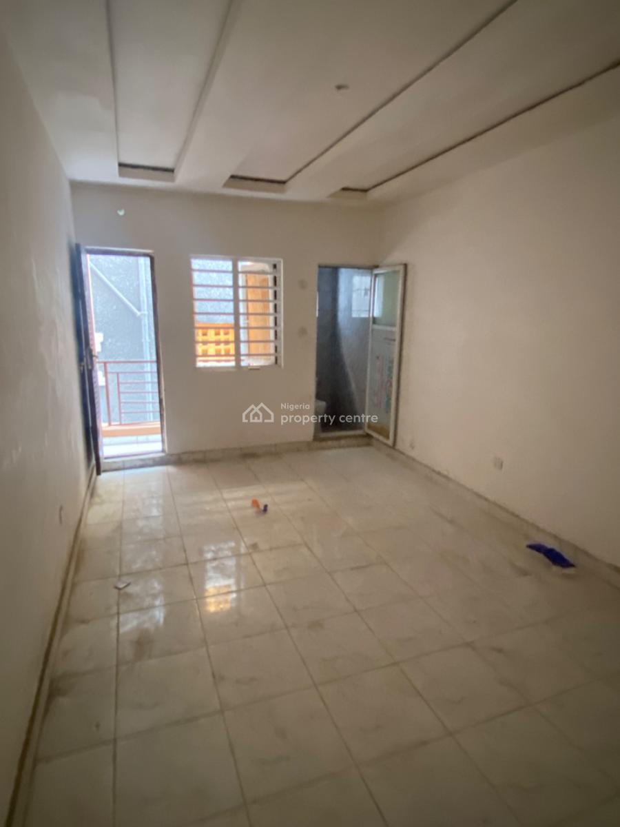 Newly Built and Executive Studio Apartment for Long-lease, Shomolu, Lagos, Self Contain (single Rooms) for Sale