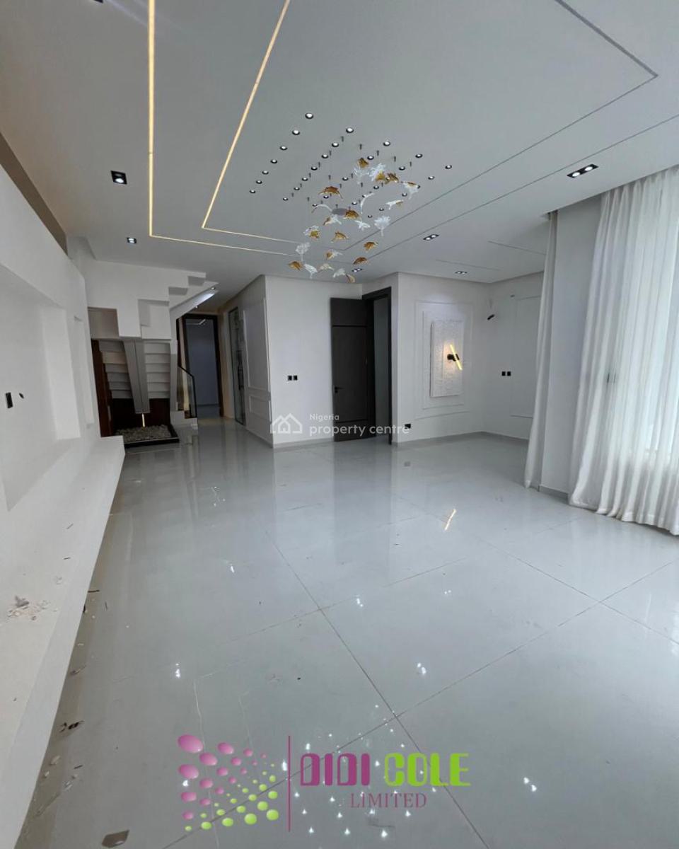 5 Bedroom Duplex with Bq, Chevron, Lekki, Lagos, Detached Duplex for Sale