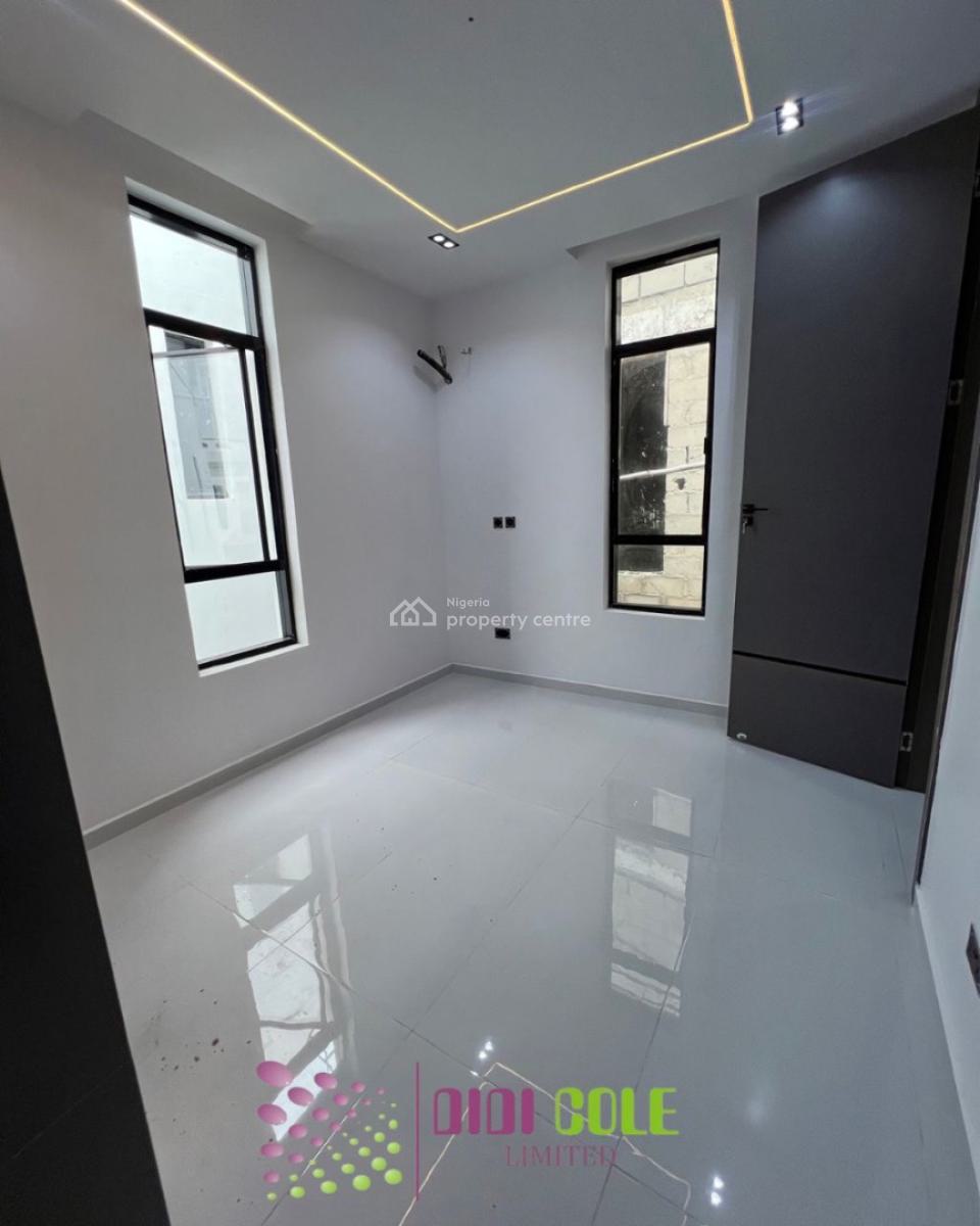 5 Bedroom Duplex with Bq, Chevron, Lekki, Lagos, Detached Duplex for Sale