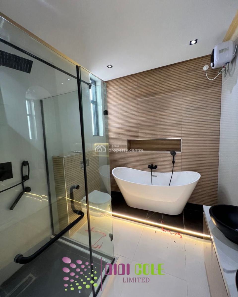 5 Bedroom Duplex with Bq, Chevron, Lekki, Lagos, Detached Duplex for Sale