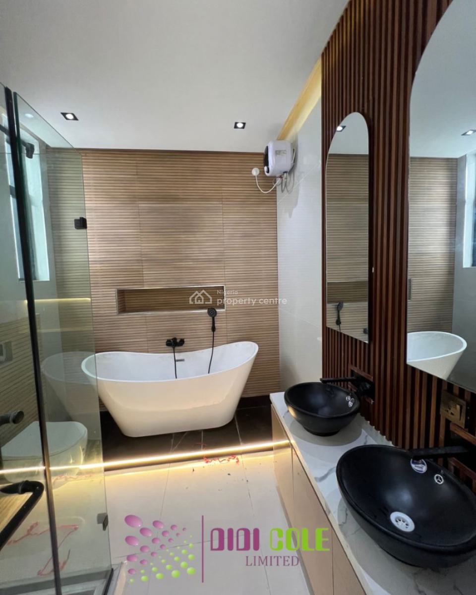 5 Bedroom Duplex with Bq, Chevron, Lekki, Lagos, Detached Duplex for Sale