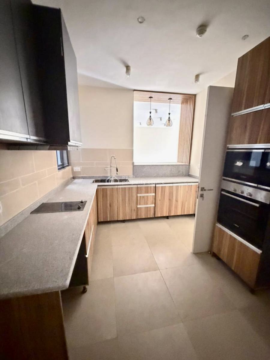 Good Deal Brand Exquisite 2 Bedroom Apartment with Bq, Lekki Phase 1, Lekki, Lagos, Flat / Apartment for Rent