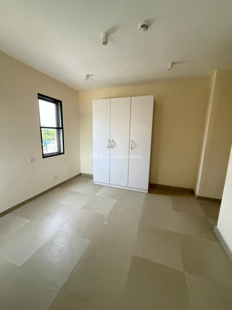 Good Deal Brand Exquisite 2 Bedroom Apartment with Bq, Lekki Phase 1, Lekki, Lagos, Flat / Apartment for Rent