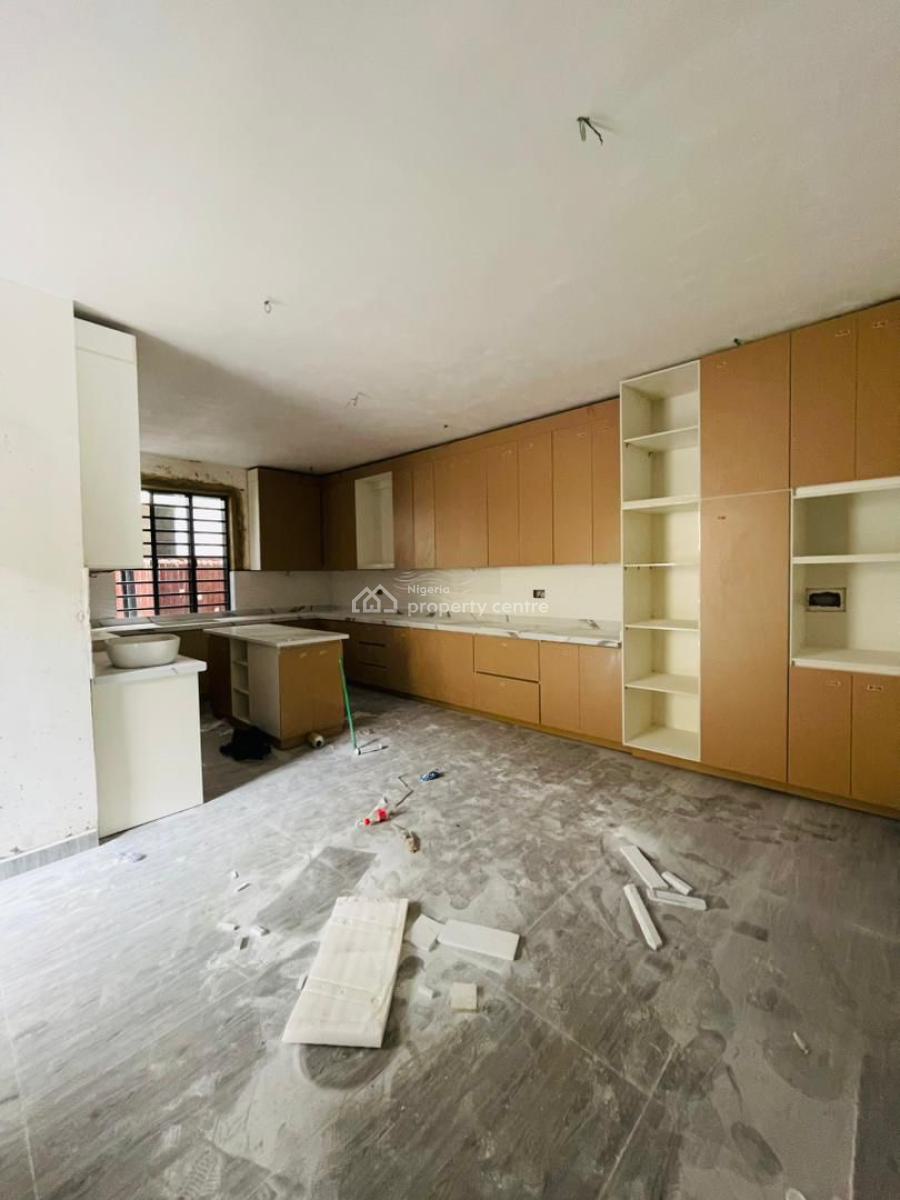 Well-crafted 4-bedroom Fully Detached Duplex in a Secure Estate, Gbagada, Lagos, Semi-detached Duplex for Sale