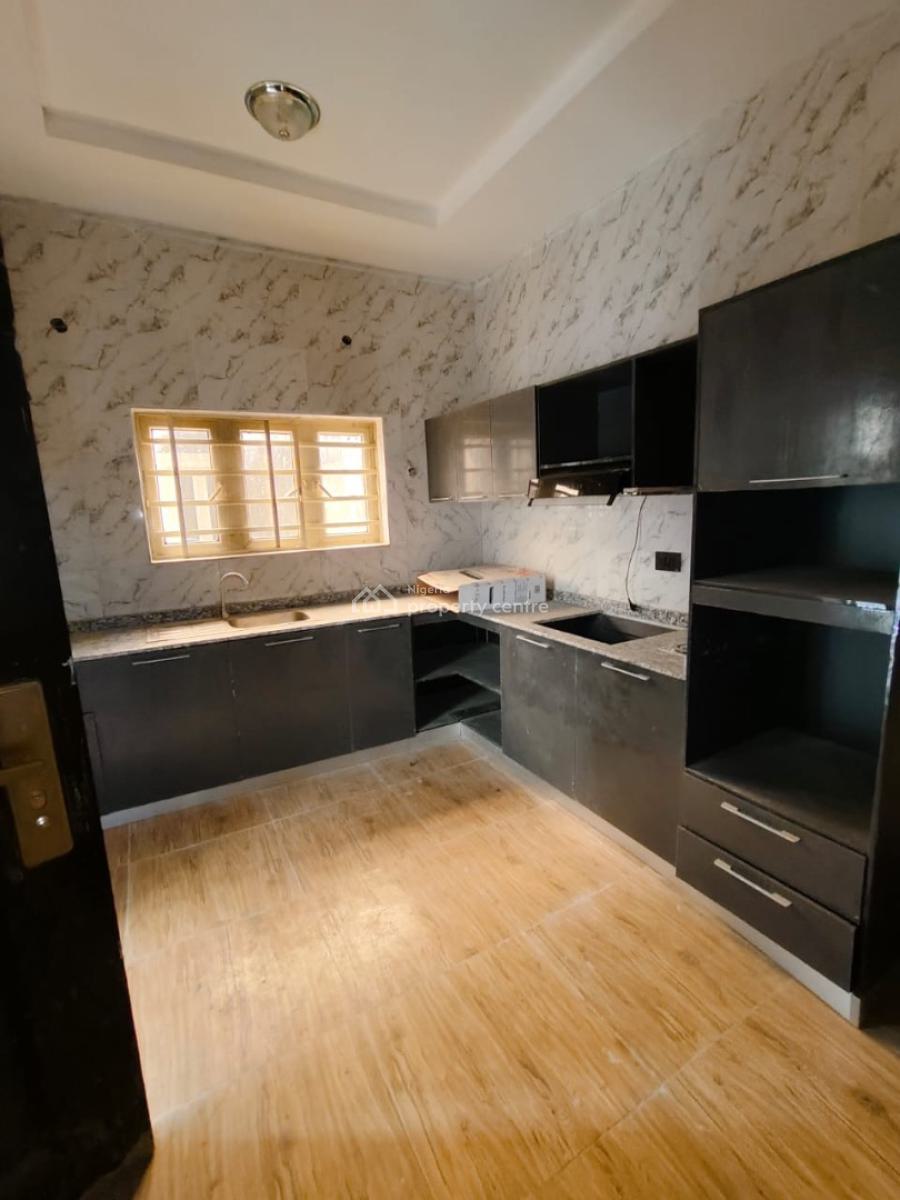 Brand New Luxury 3bedroom Flat with a Bq, Monastery Road, Shoprite Area, Ajah, Lagos, Flat / Apartment for Rent