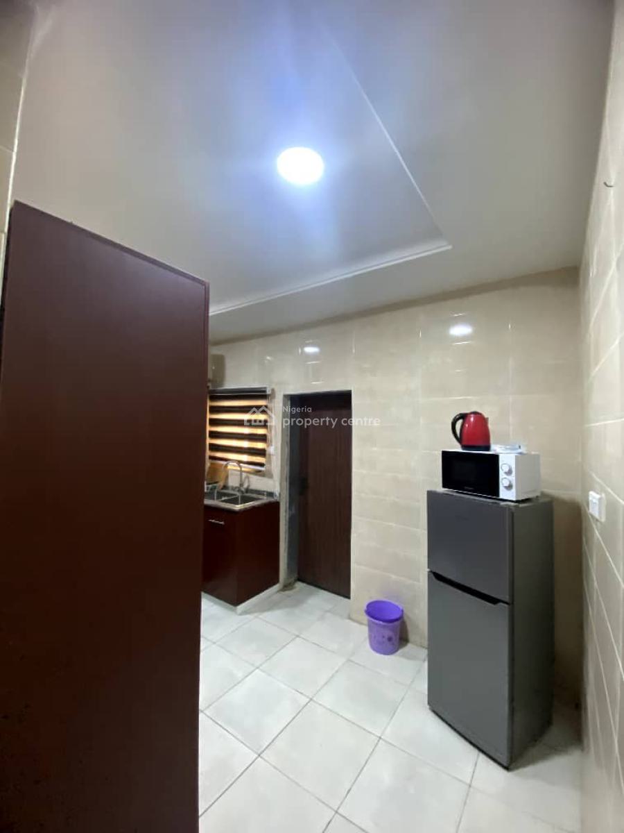 Very Good Furnished & Fully Serviced 3-bedroom Flat, Diplomatic Zone., Katampe Extension, Katampe, Abuja, Flat / Apartment for Rent