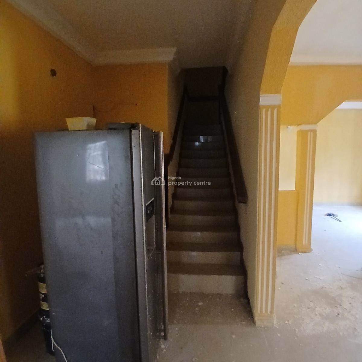 Self Serviced 5 Bedroom Semi Detached House, Lekki Phase 1, Lekki, Lagos, Semi-detached Duplex for Rent