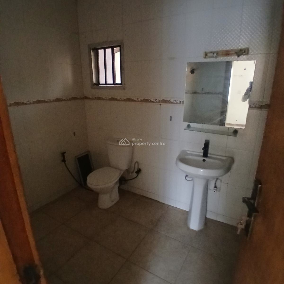 Self Serviced 5 Bedroom Semi Detached House, Lekki Phase 1, Lekki, Lagos, Semi-detached Duplex for Rent