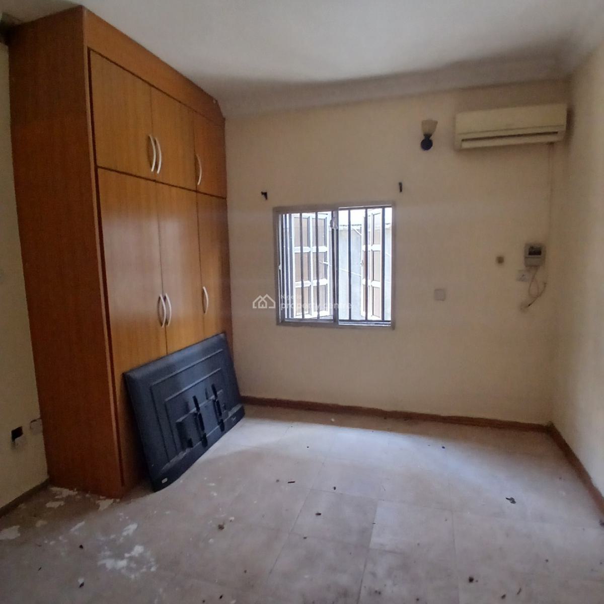 Self Serviced 5 Bedroom Semi Detached House, Lekki Phase 1, Lekki, Lagos, Semi-detached Duplex for Rent