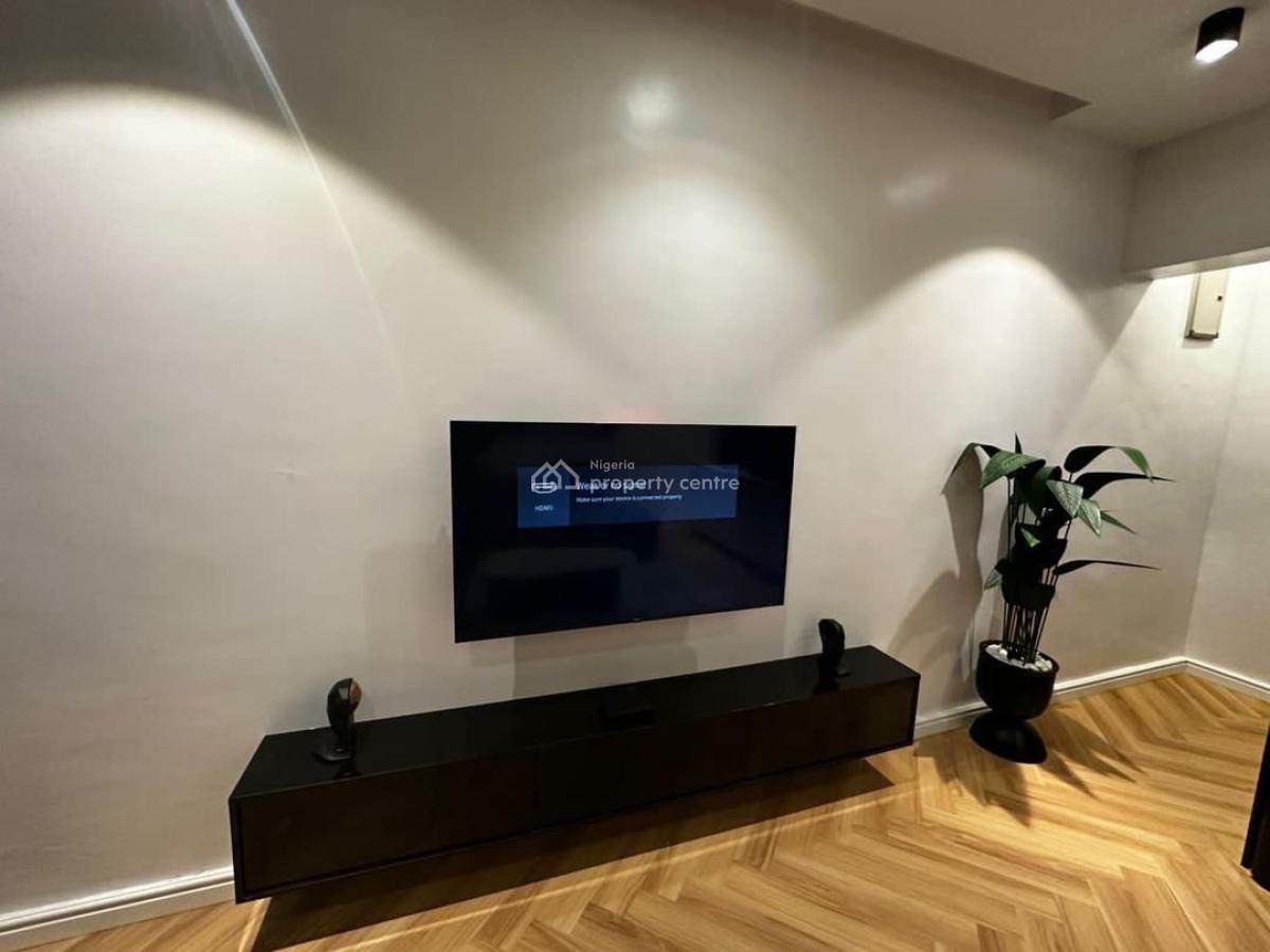 Luxury Two Bedroom Apartment with Luxury Finishes, Lekki Phase 1, Lekki, Lagos, Flat / Apartment Short Let