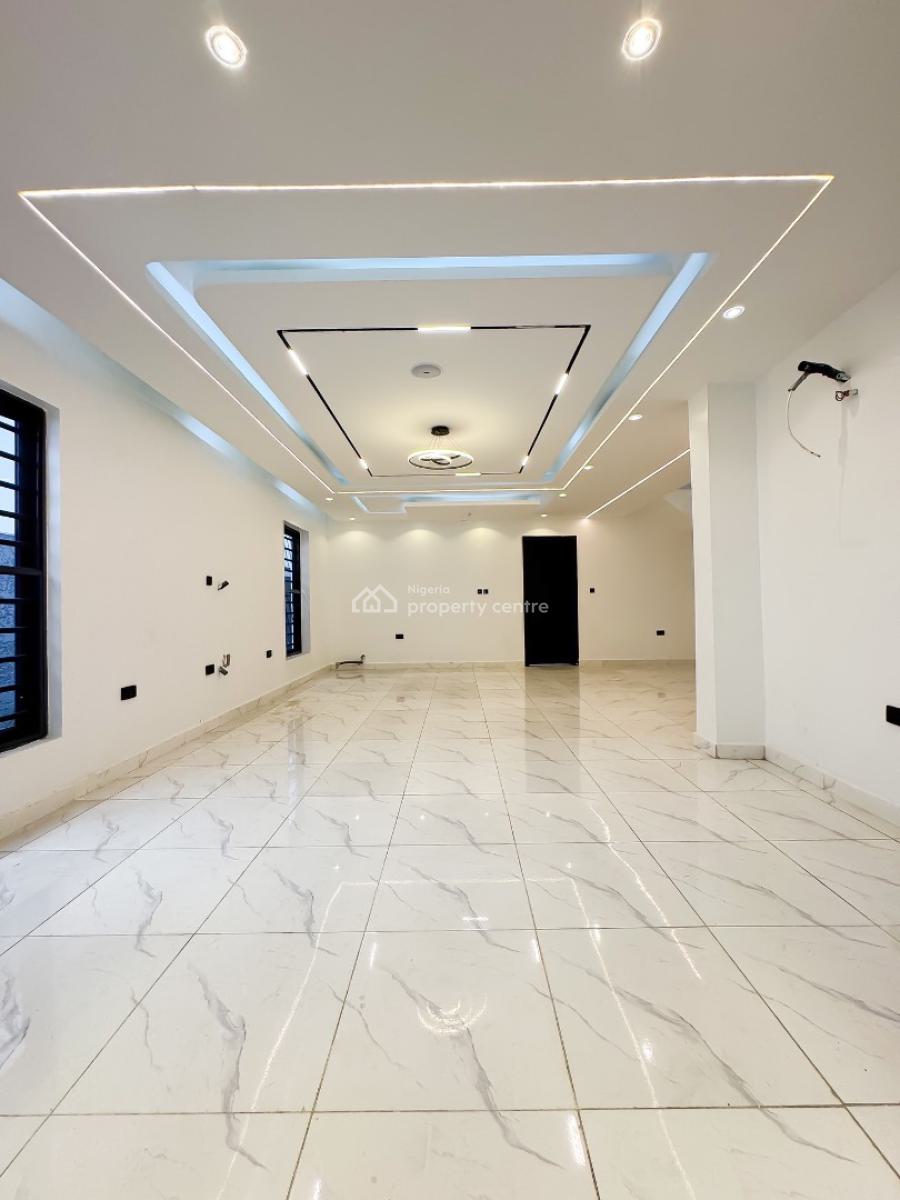 Specious 5bedrooms Semi Detached Duplex with Rooftop, Sangotedo, Lekki, Lagos, Detached Duplex for Sale