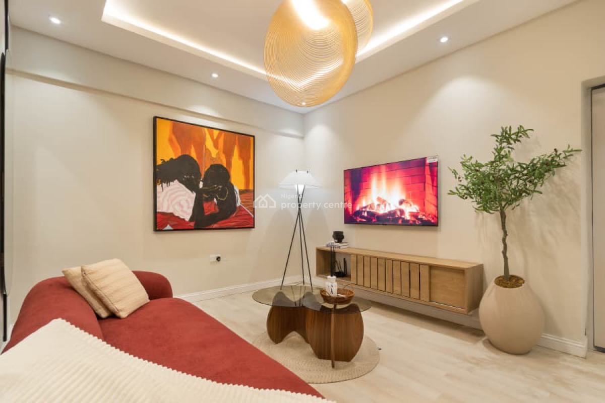 a Cozy and Luxurious 1-bedroom Apartment Now Available, Lekki Phase 1, Lekki, Lagos, Flat / Apartment Short Let