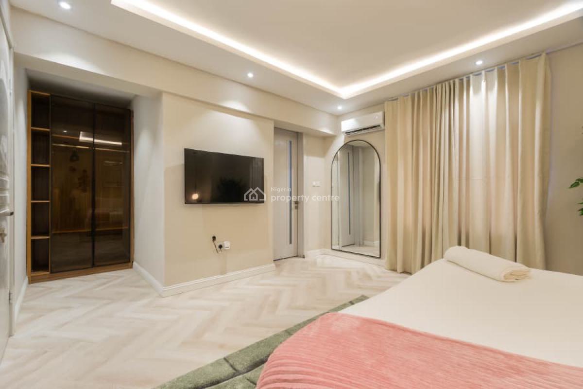 a Cozy and Luxurious 1-bedroom Apartment Now Available, Lekki Phase 1, Lekki, Lagos, Flat / Apartment Short Let
