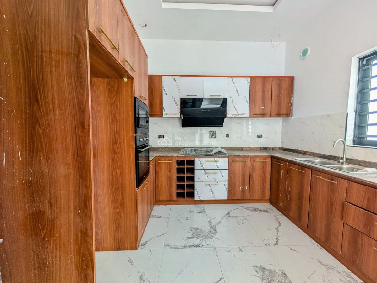 Brand New 4 Bedroom Detached with Massive Compound, Peninsula Garden Estate, Blenco Bustop, Sangotedo, Ajah, Lagos, Detached Duplex for Sale