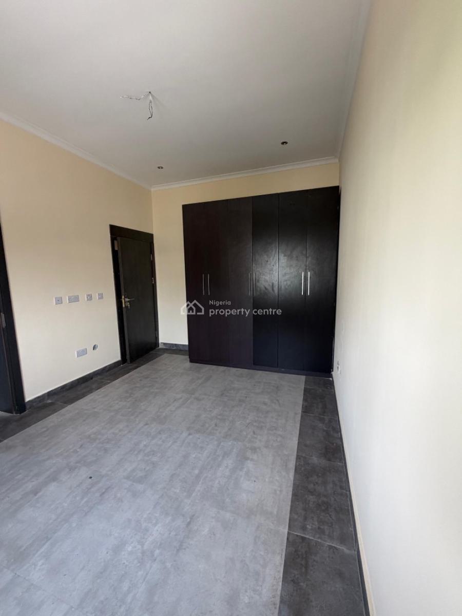 Standard 2 Bedroom Apartment, Western Foreshore Osapa Lekki Lagos, Osapa, Lekki, Lagos, Flat / Apartment for Rent
