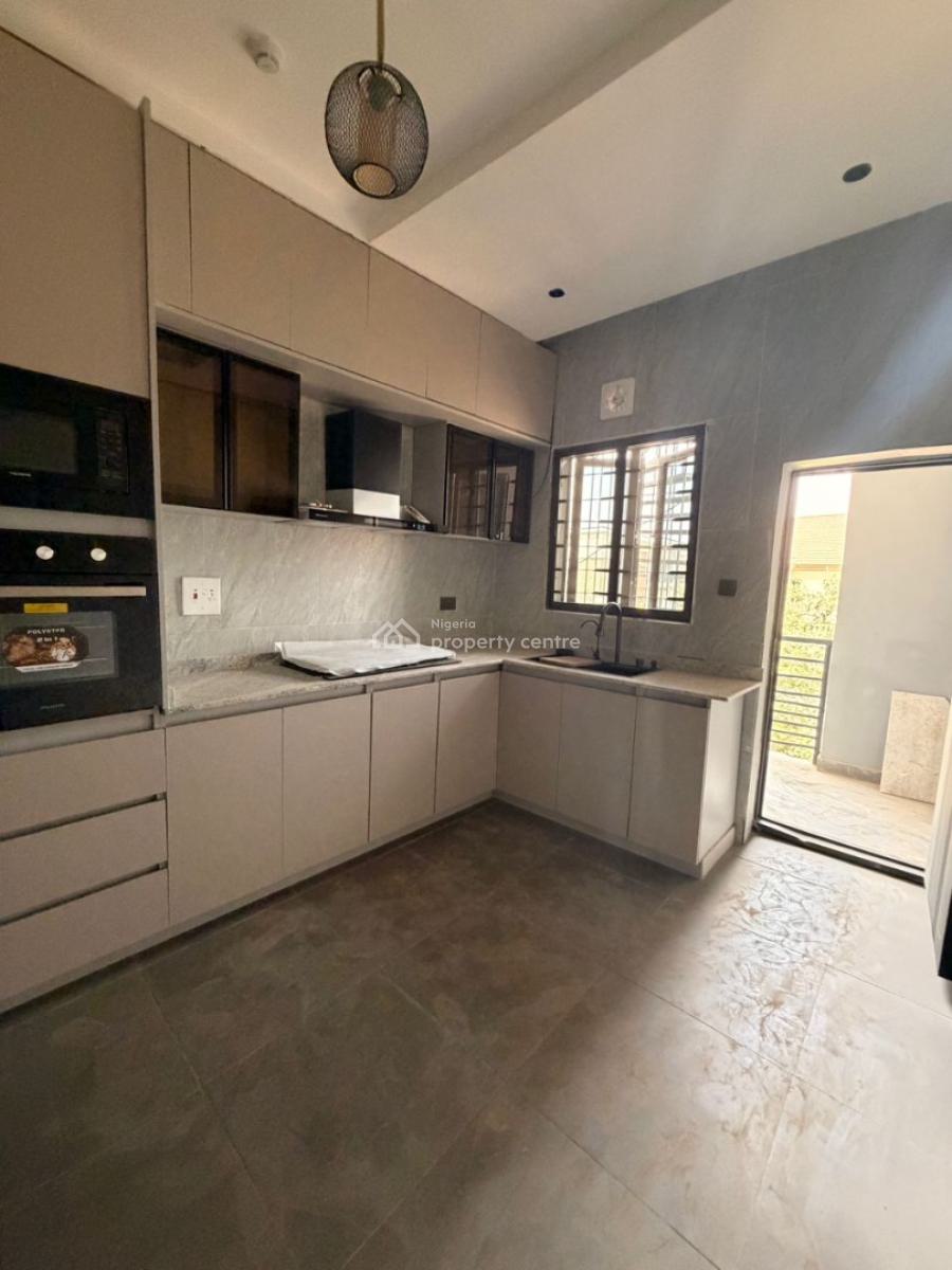 Luxury & Spacious 3 Bedroom Apartment with Bq, Jahi, Abuja, Flat / Apartment for Rent