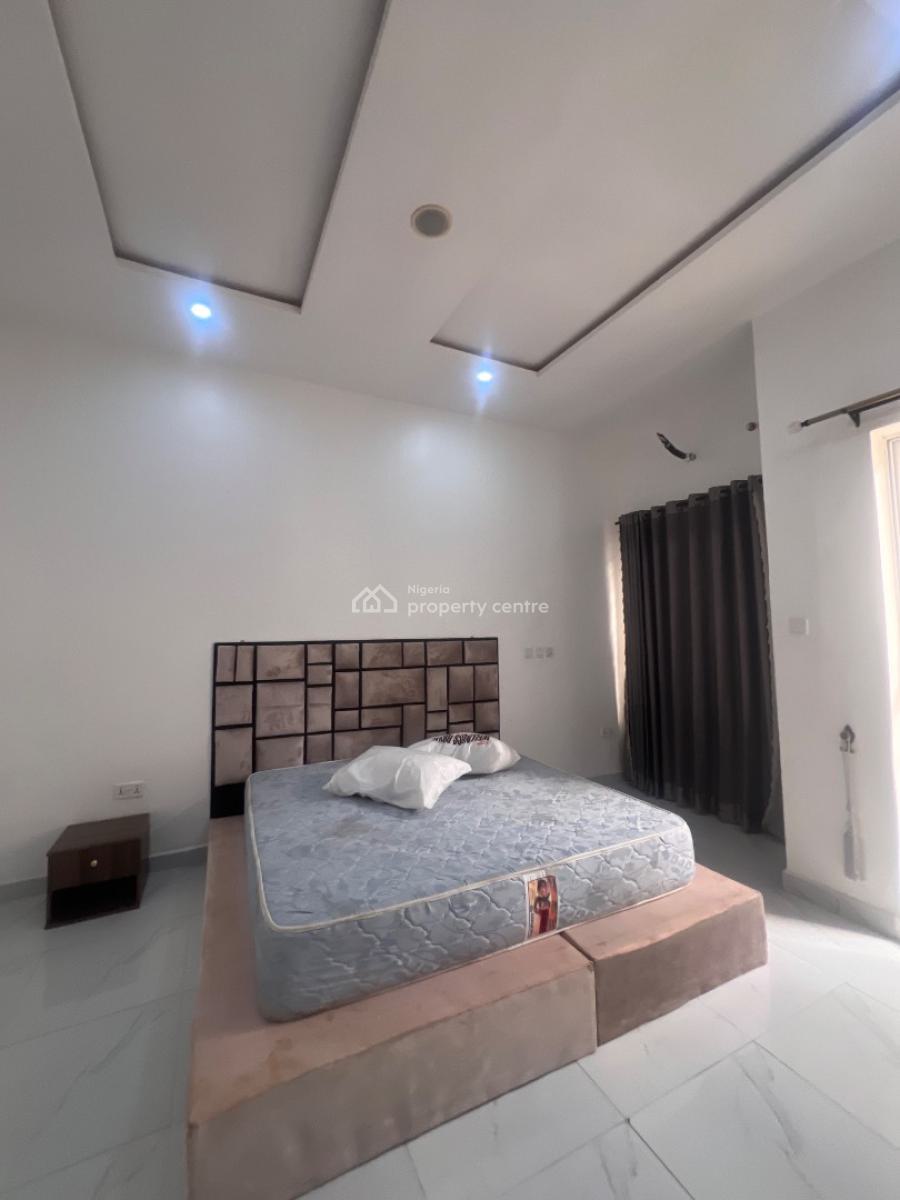 Super Luxury 4 Bedroom Terrace Duplex on 2 Floors, in a Gated Estate in Illasan, Lekki, Lagos, Terraced Duplex for Sale