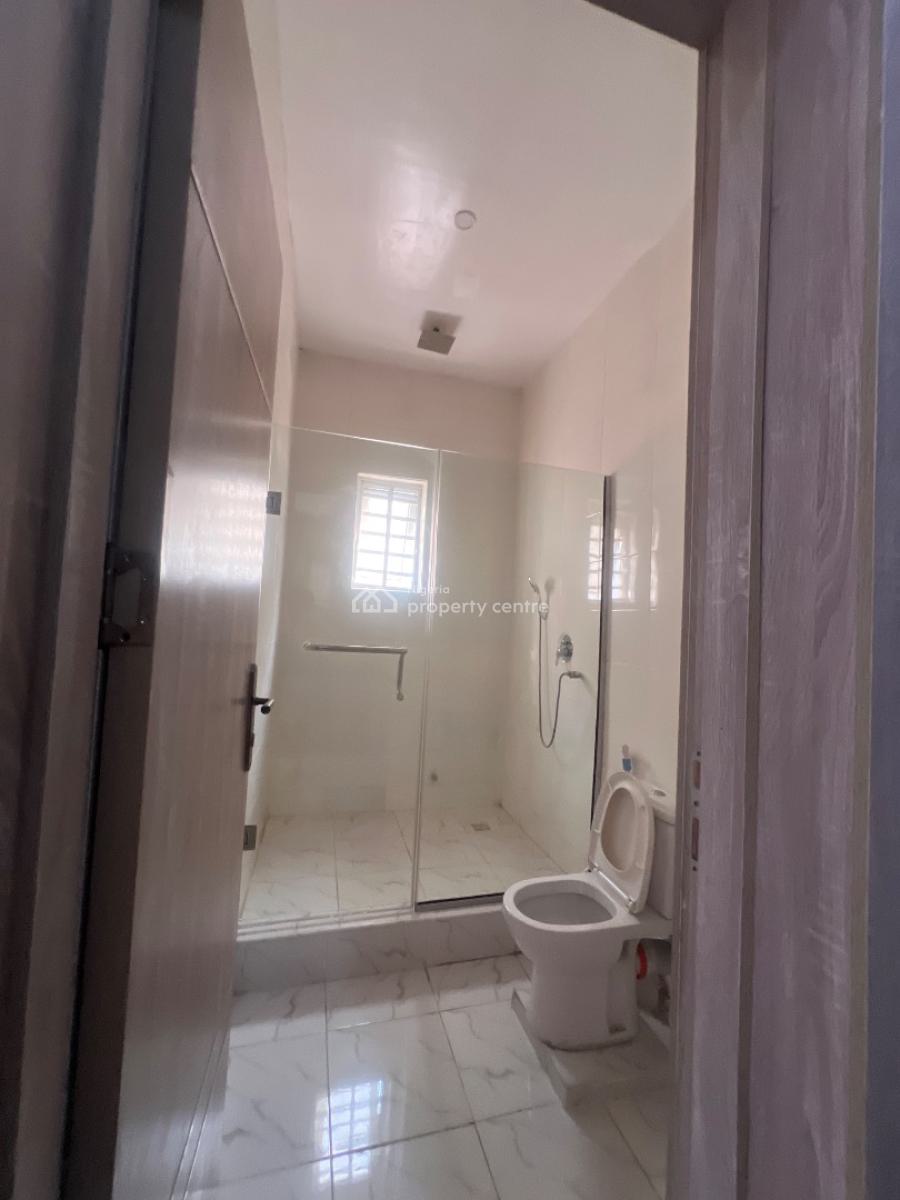 Super Luxury 4 Bedroom Terrace Duplex on 2 Floors, in a Gated Estate in Illasan, Lekki, Lagos, Terraced Duplex for Sale