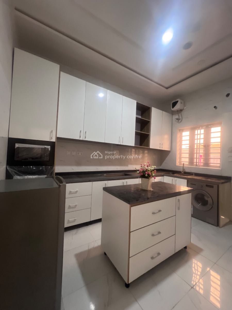 Super Luxury 4 Bedroom Terrace Duplex on 2 Floors, in a Gated Estate in Illasan, Lekki, Lagos, Terraced Duplex for Sale