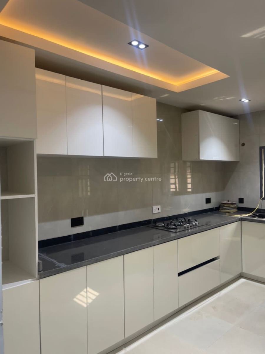 Luxury 3 Bedroom Block of Flat, Gilmore, Jahi, Abuja, Flat / Apartment for Sale