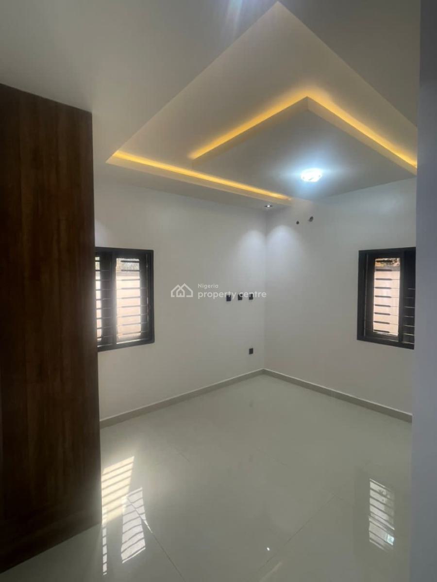 Luxury 3 Bedroom Block of Flat, Gilmore, Jahi, Abuja, Flat / Apartment for Sale