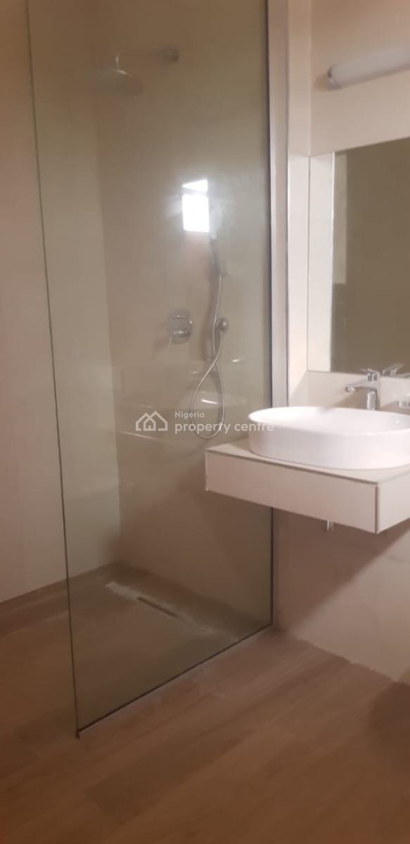 Spacious 3 Bedroom Apartment with Bq, Ikoyi, Lagos, Flat / Apartment for Rent
