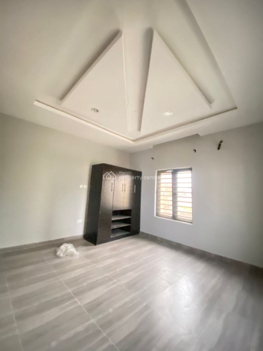 2 Bedroom Flat Upstairs, Ogombo, Ajah, Lagos, Flat / Apartment for Rent