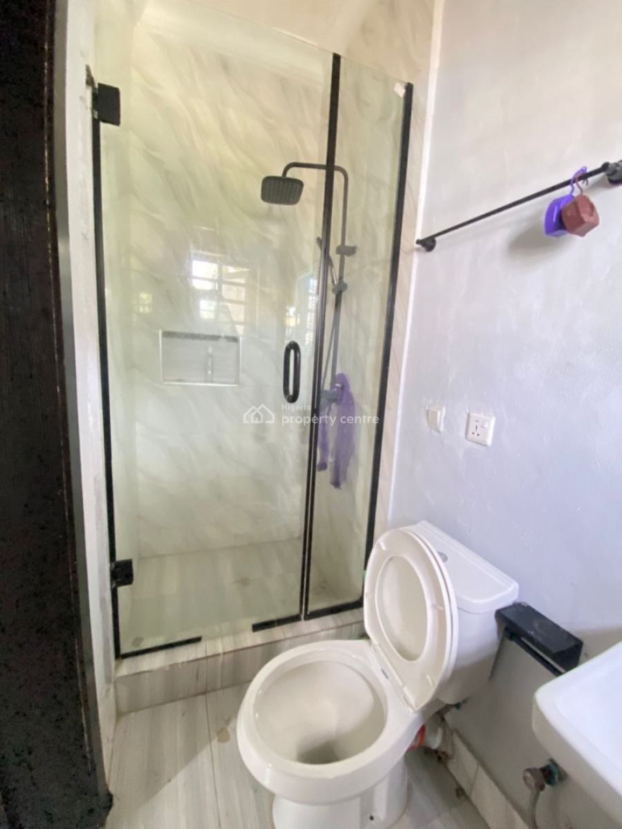 2 Bedroom Flat Upstairs, Ogombo, Ajah, Lagos, Flat / Apartment for Rent