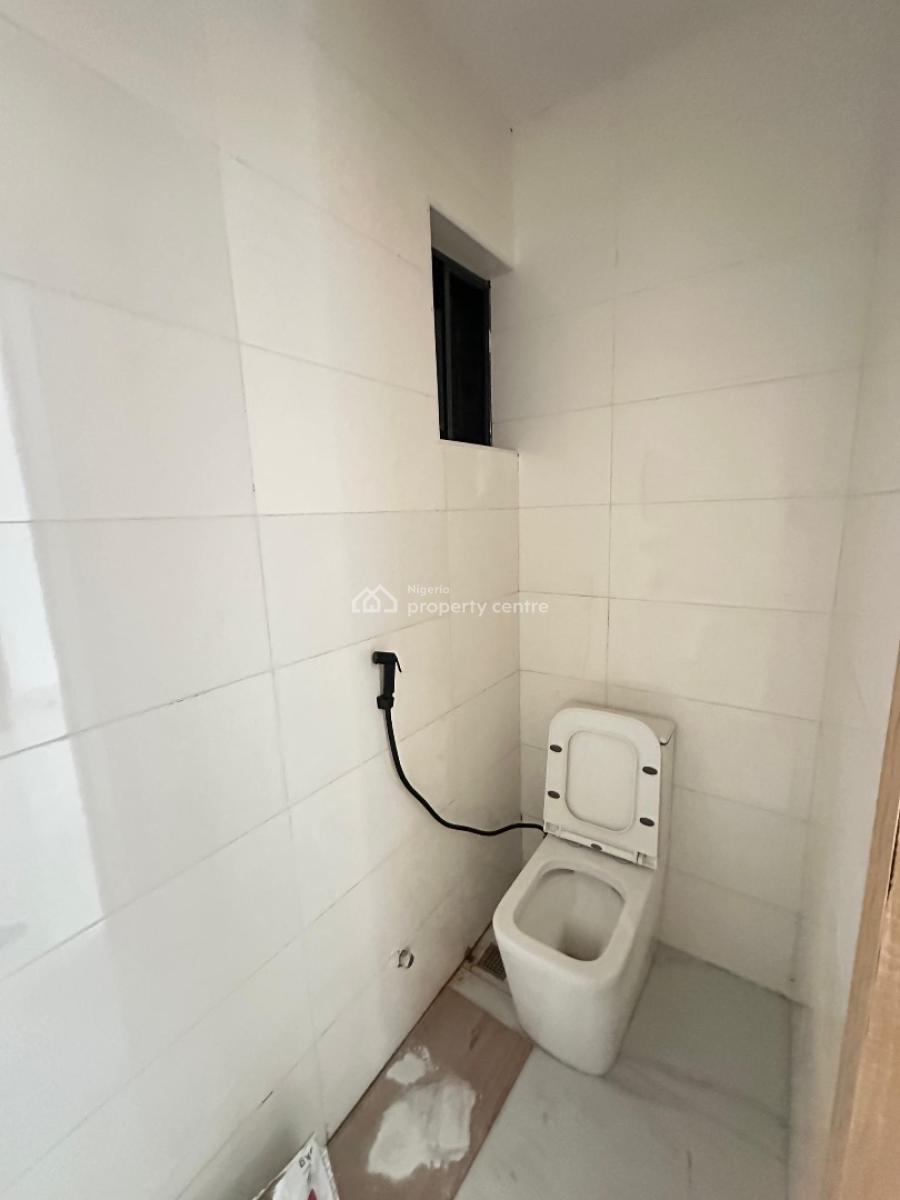 Lovely 2 Bedroom Apartment + Bq, Lekki Phase 1, Lekki, Lagos, Flat / Apartment for Sale