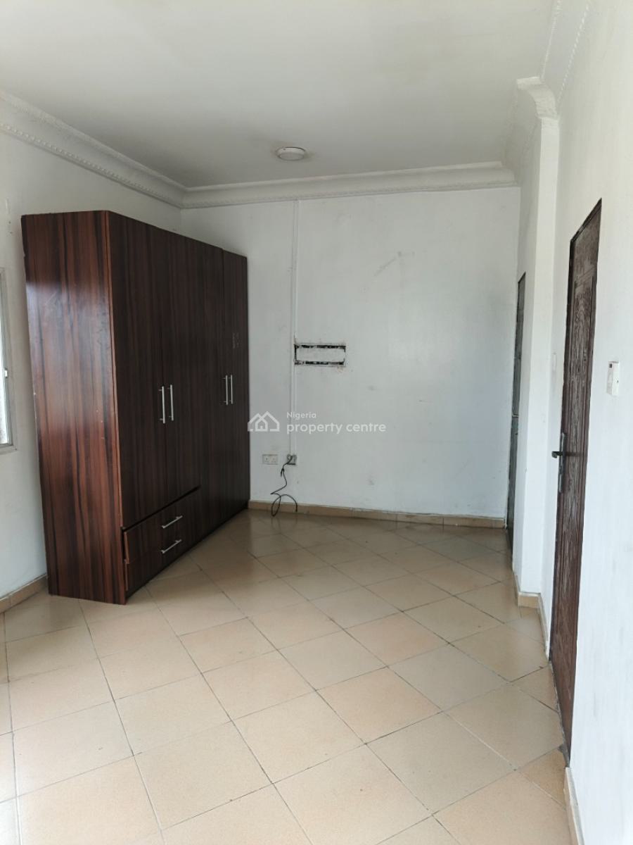 Spacious 2 Bedroom Apartment, Vgc, Lekki, Lagos, Flat / Apartment for Rent