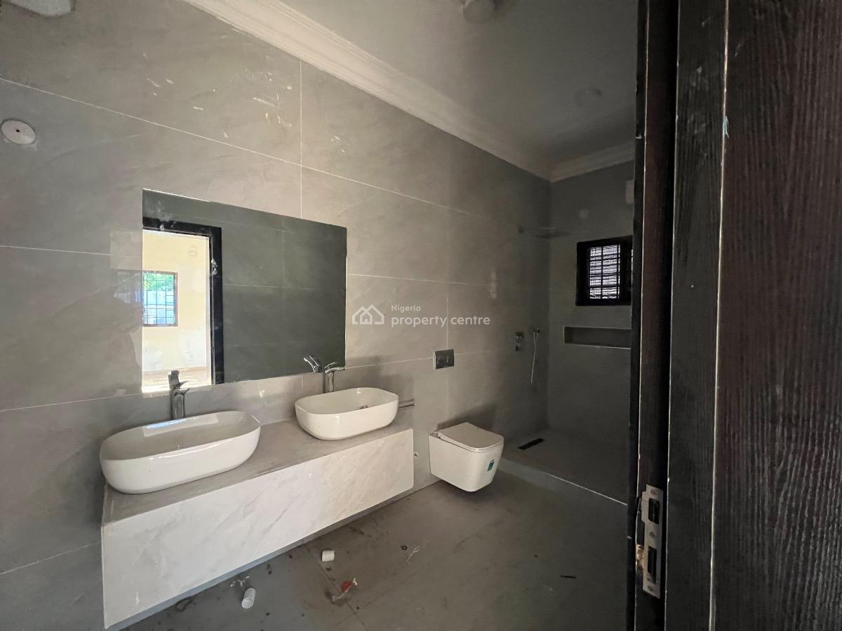 Luxury 3 Bedroom Apartment with Bq, Off Admiralty, Lekki Phase 1, Lekki, Lagos, Flat / Apartment for Rent