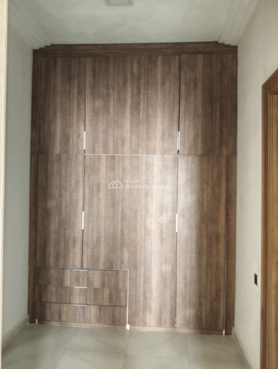 Luxury Furnished Two Bedroom Pent  Floor, By Judges Quarters, Katampe (main), Katampe, Abuja, Flat / Apartment for Sale