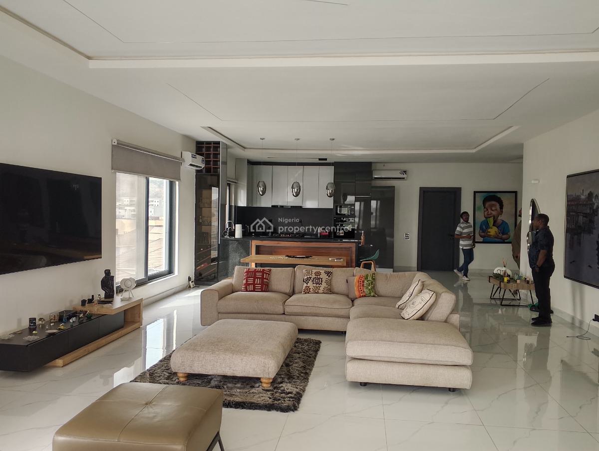 Luxuriously Furnished 2 Bedrooms Flat, Abejide Malik Street, Katampe (main), Katampe, Abuja, Flat / Apartment for Sale