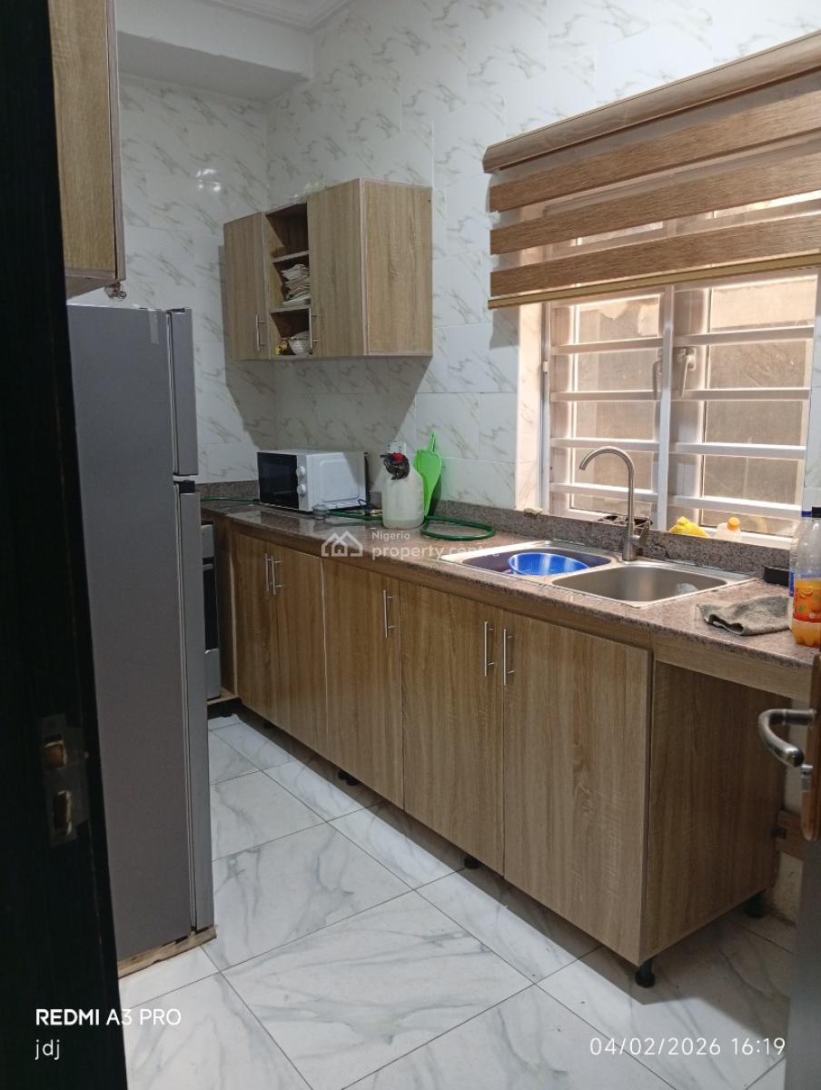 4 Bedroom  Semi Detached Duplex, Magodo Community, Gra Phase 1, Magodo, Lagos, House for Sale