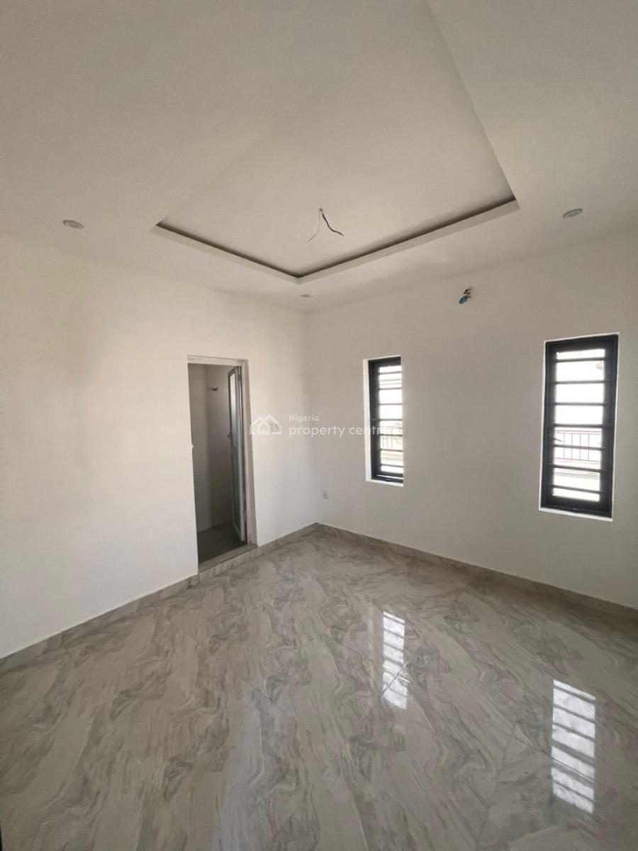 2 Bedroom Flat, Ologolo, Lekki, Lagos, Flat / Apartment for Sale