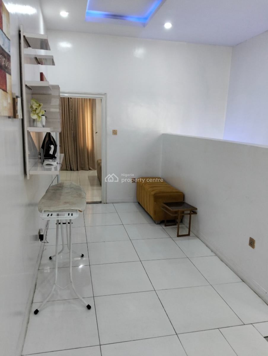 Furnished 3 Bedroom Terrace Triplex with Bq in Premium Mini Estate, Osapa London, Osapa, Lekki, Lagos, Terraced Duplex for Sale